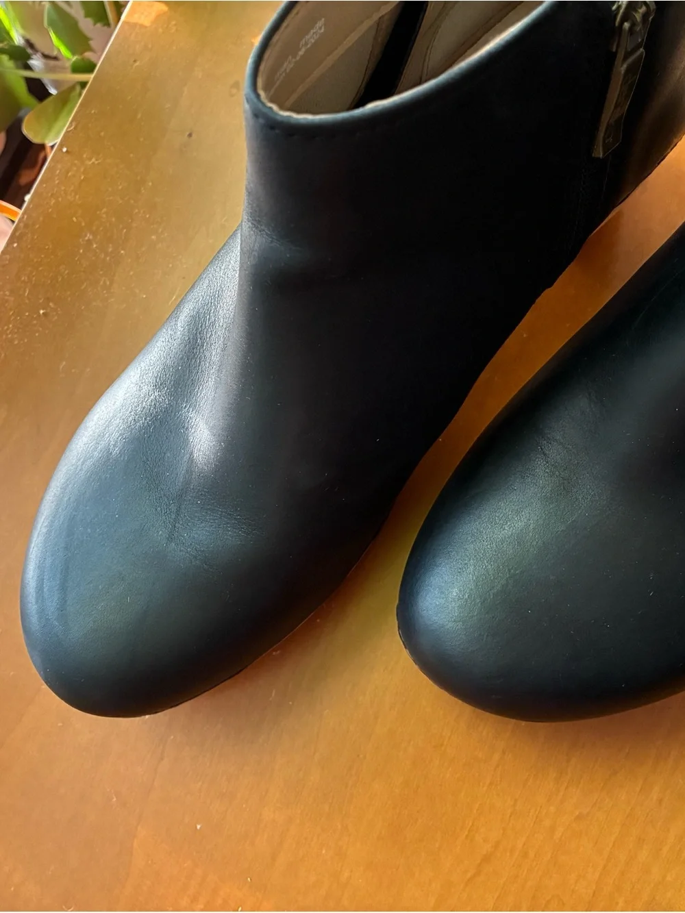 Dansko sleek black